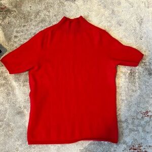 Cashmere. Sweater. medium. Red . Mint condition.